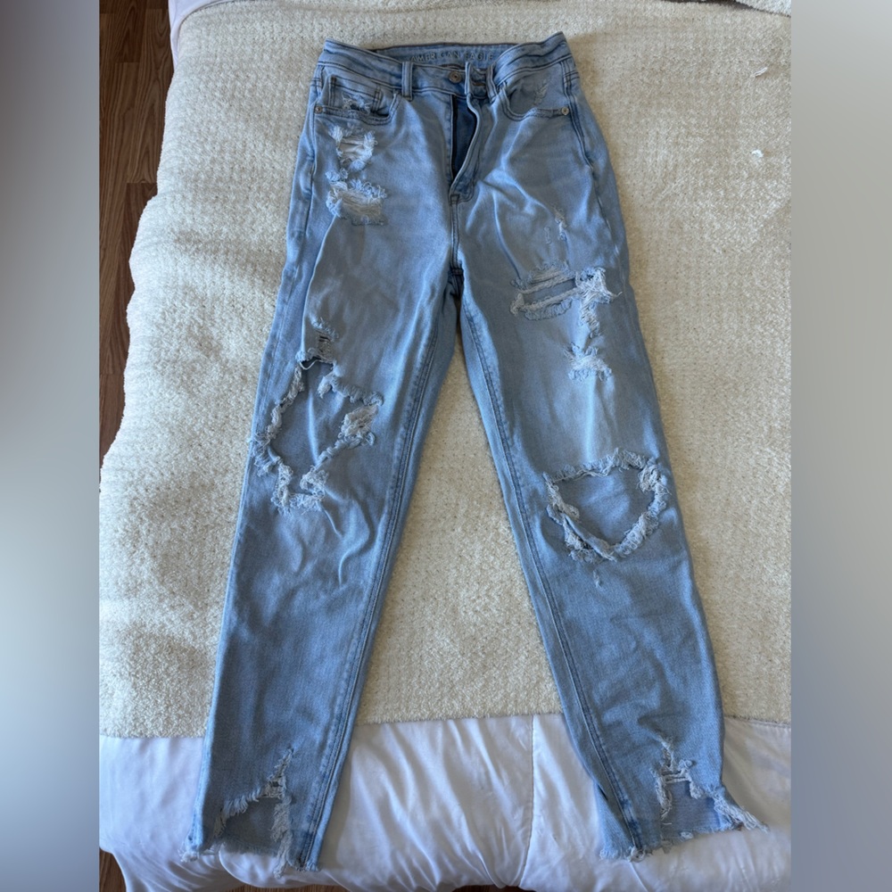 American Eagle Outfitters Light Blue Denim Jeans